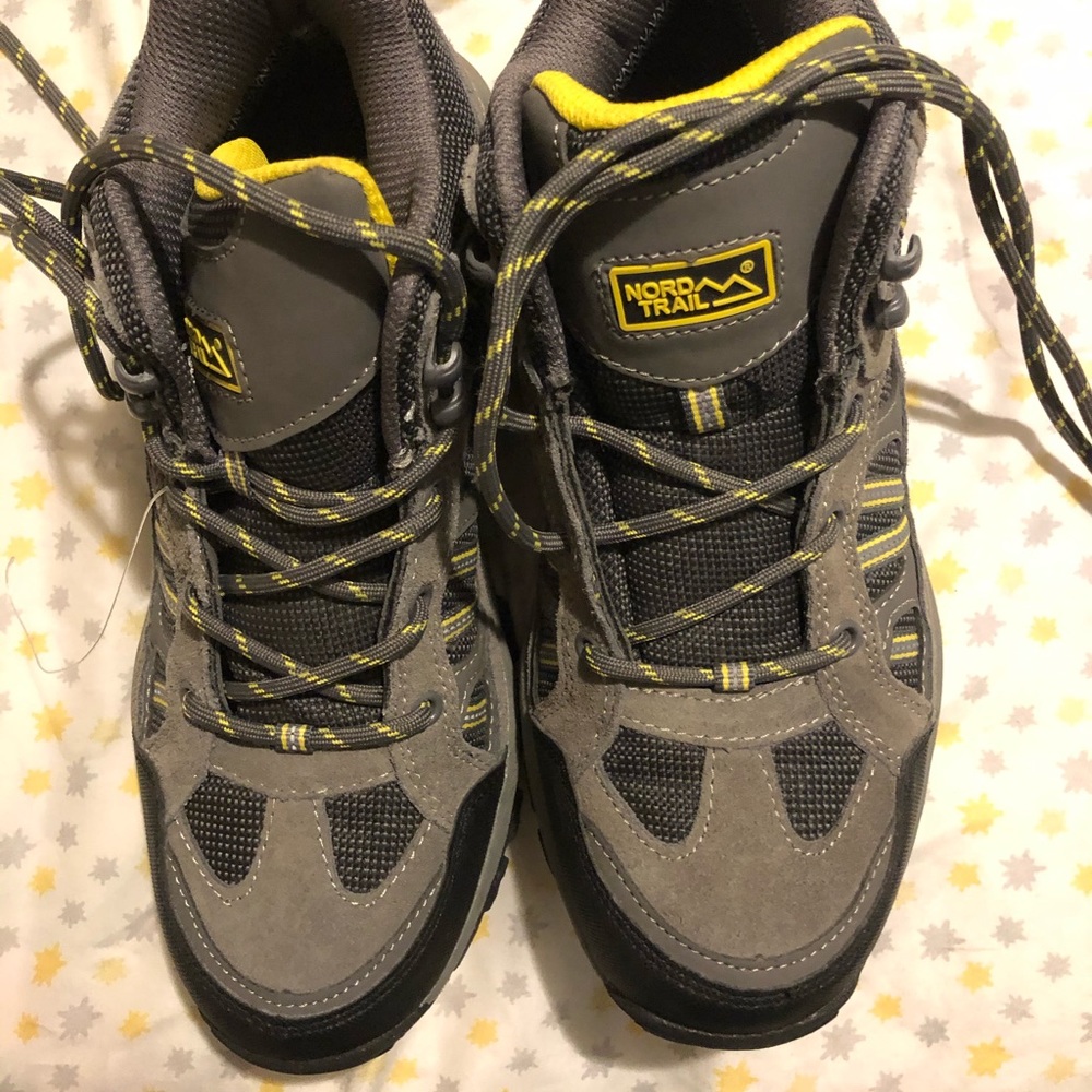 Hiking boots never worn
